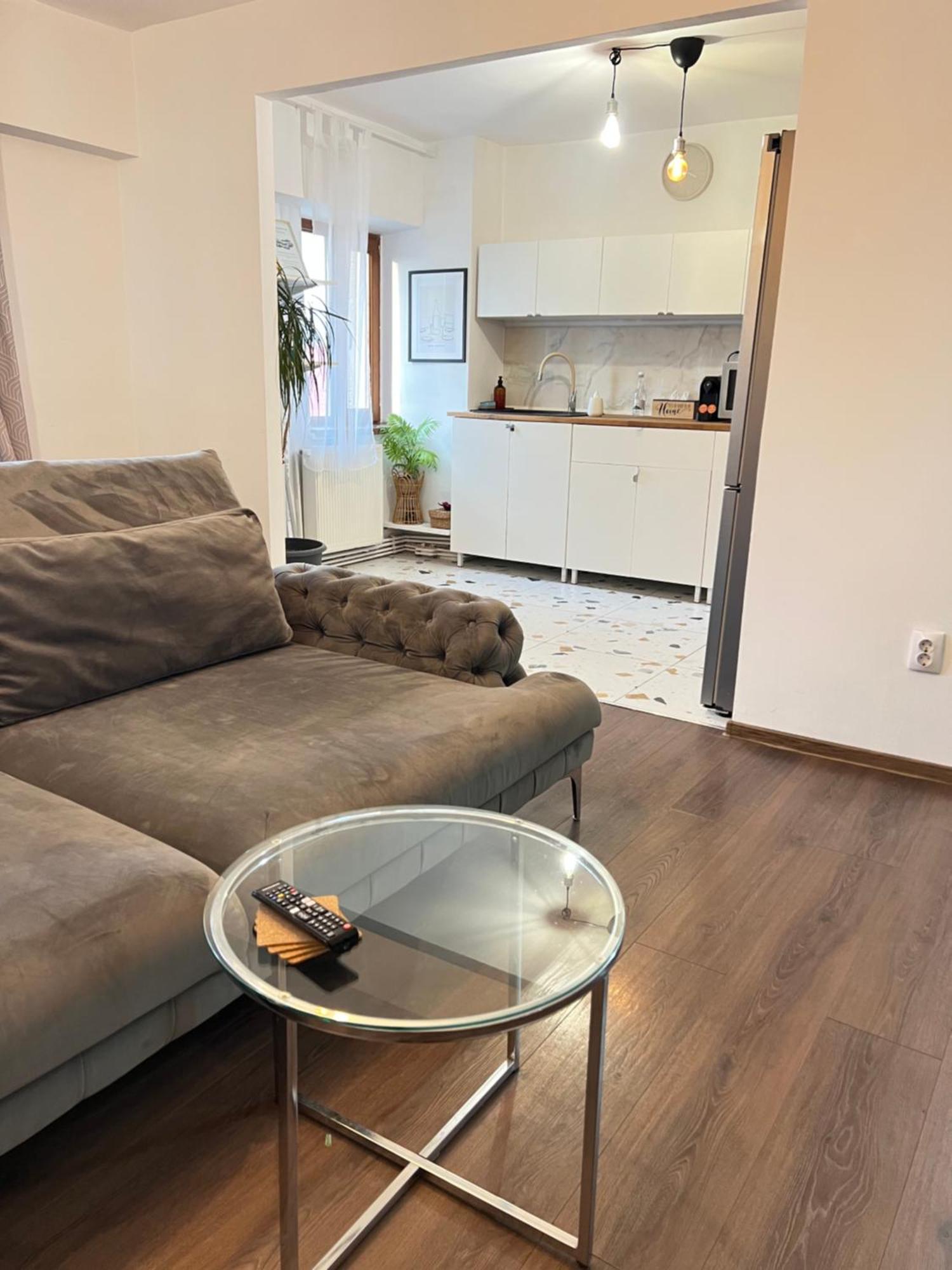 Old Town View- Ultracentral Apartment Търговище Екстериор снимка